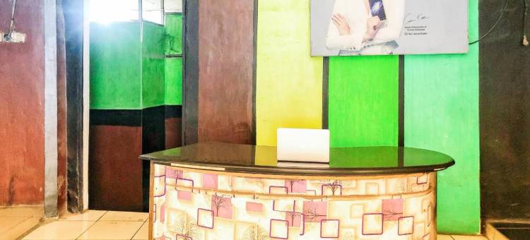 红门酒店-靠近西洛阿姆卡拉瓦奇医院(RedDoorz Near RS Siloam Karawaci)图片