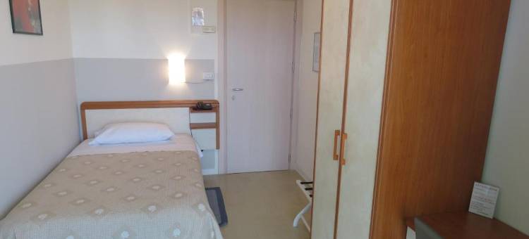 玛尔塔弗罗利酒店(Hotel Marta)图片