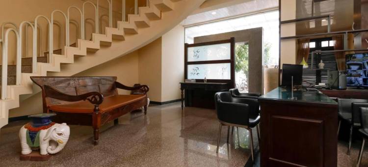 哈林佩达纳库苏马附近红多兹PLUS酒店2(RedDoorz Plus Near Halim Perdanakusuma 2)图片