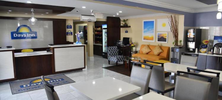 古斯克里克戴斯酒店(Days Inn by Wyndham Goose Creek)图片