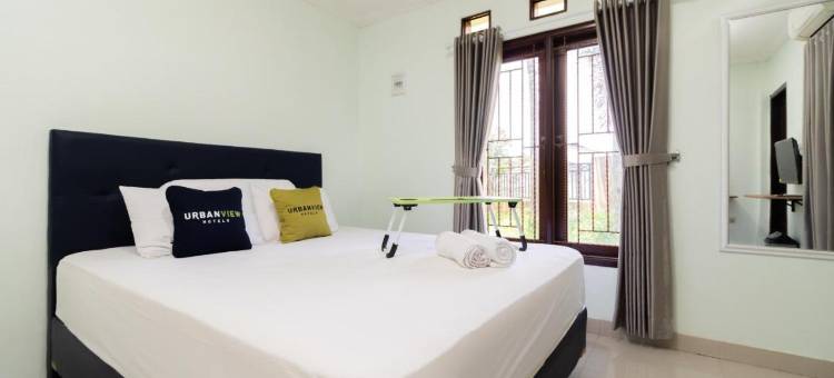 Urbanview Hotel Kampung Istal Megamendung Puncak by RedDoorz图片