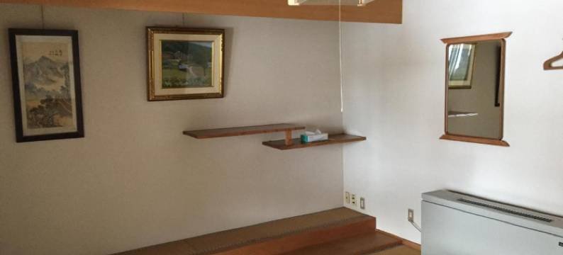 梅池高原滑雪之家旅馆(Tsugaike Ski House)图片