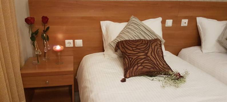 格拉罗斯酒店(Glaros Hotel)图片