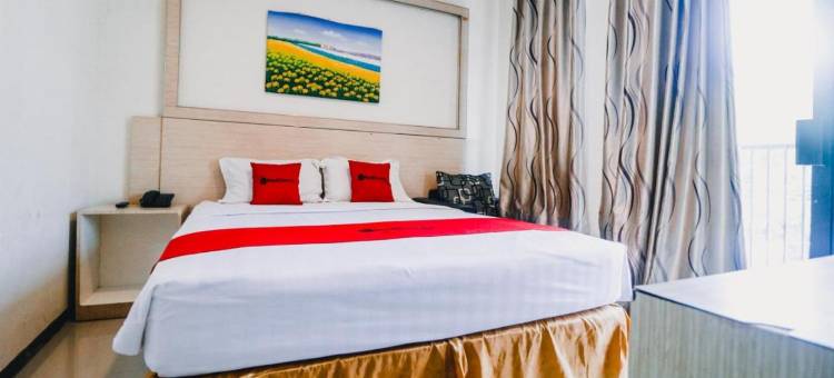 红多兹Plus酒店-近苏丹哈桑丁机场(RedDoorz Plus Near Sultan Hasanuddin Airport)图片