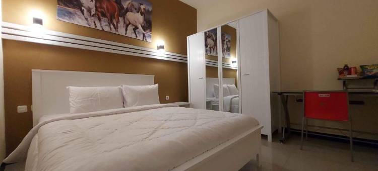 龙市酒店 - 近三邦利马三宝垄 - 美特拉酒店(Rons City Hotel Near Simpang Lima Semarang Mitra RedDoorz)图片