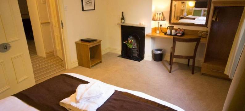 温莎青石旅馆(Wakefield Limes Lodge)图片