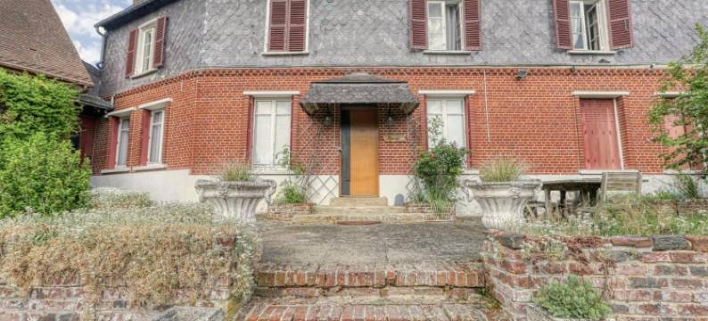 多梅恩里格诺瓦尔住宿加早餐旅馆(Domaine de Regnonval)图片