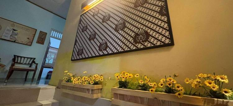 OYO 94937 加鲁达伊斯兰家庭寄宿(OYO 94937 Garuda Homestay Syariah)图片