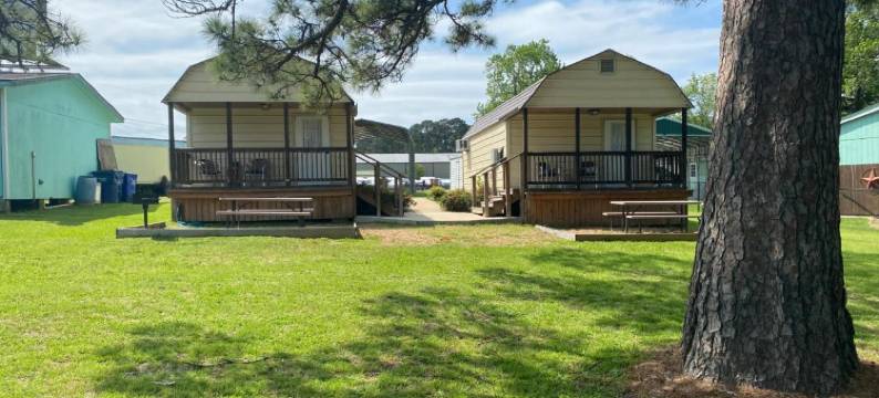 Kickapoo Shores Waterfront Cottages图片