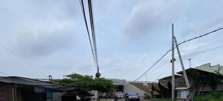 RedDoorz near Exit Tol Paiton图片