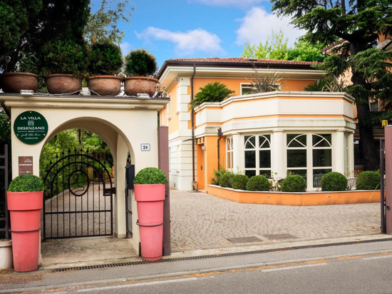 代森扎诺别墅酒店