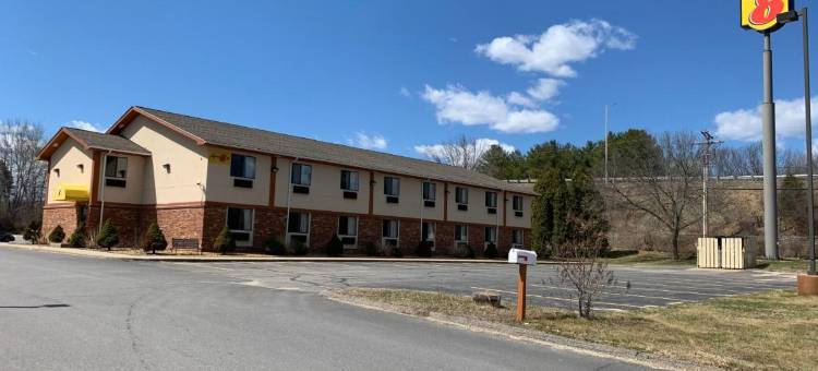 蒂尔顿-威尼皮索科湖速8酒店(Super 8 by Wyndham Tilton/Lake Winnipesaukee)图片