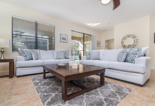 1456 Myrtlewood Hotel Overview