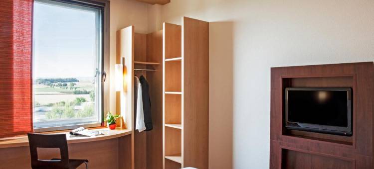 宜必思奥维耶多酒店(Ibis Oviedo)图片