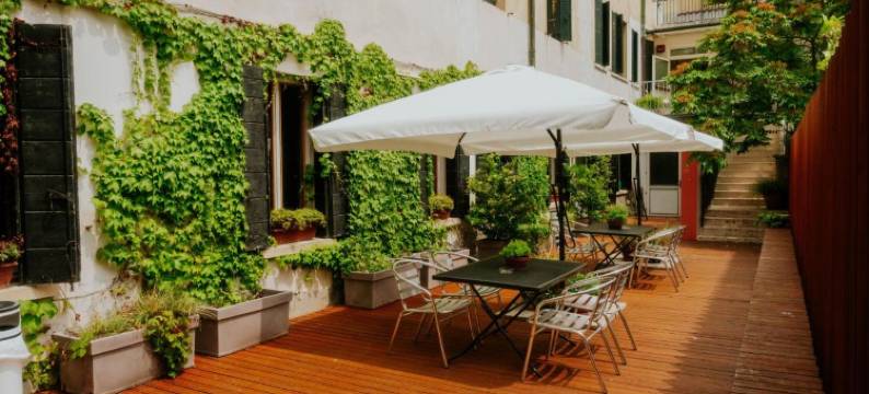 卡萨艾卡达米亚旅舍(Casa Accademia)图片