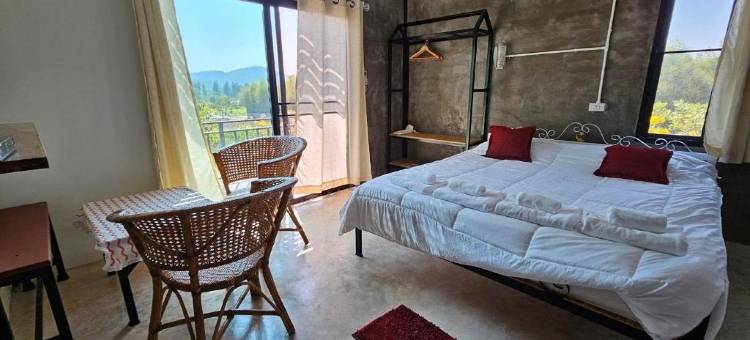 Parichat house图片