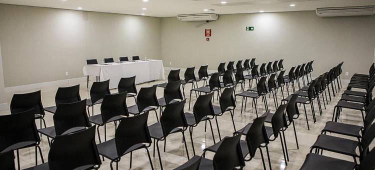 布里斯托简单 - 可爱河酒店(Bristol Easy Hotel - Rio Bonito)图片