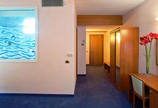 Valdenza Hotel Hotel Overview