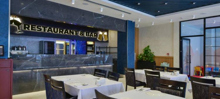 芙罗拉之家公寓式酒店(La Flora House Hotel)图片