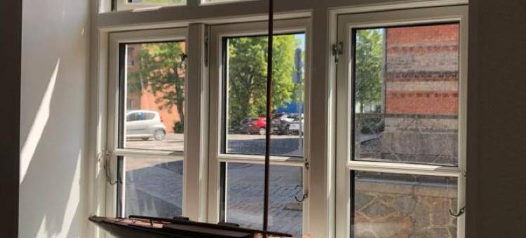 喷泉旁的房子(Huset Ved Springvandet)图片