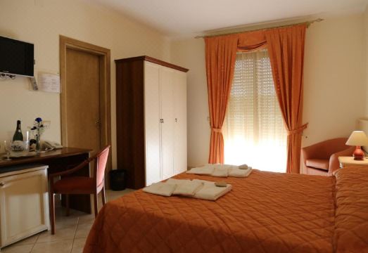 Elia HotelHotel Overview