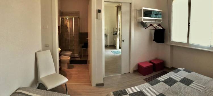 加尔达瑟乐假日客房酒店(Gardaselle Holiday Rooms)图片