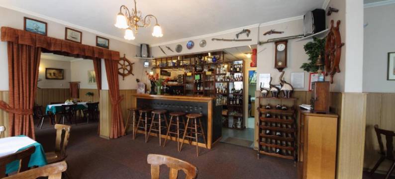 Restaurant & Hostel "Broadway"图片