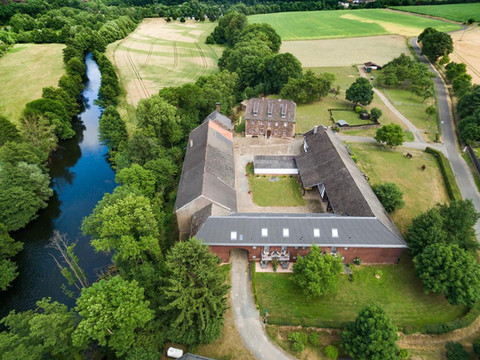 伯格布伦斯旅馆