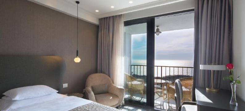 蔚蓝宁静度假酒店(Vivid Blue Serenity Resort)图片