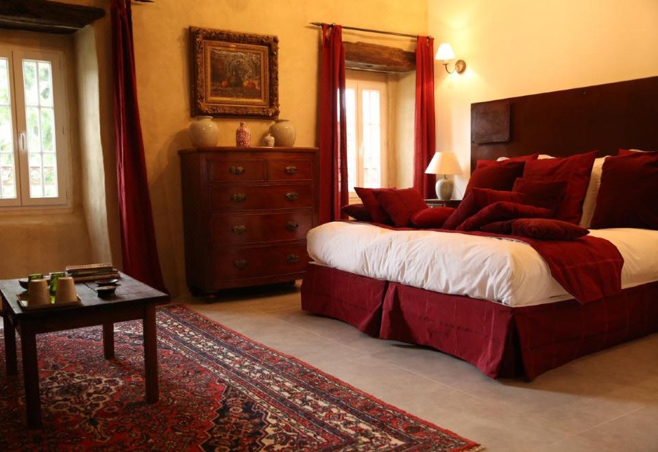 Chateau de la Rode Hotel Overview