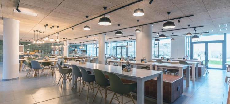 马赛中心若利耶特梅宁阁酒店(Meininger Marseille Centre la Joliette)图片