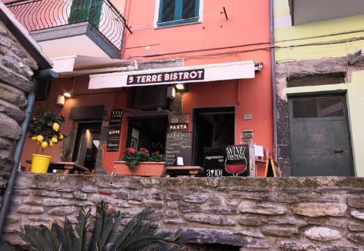 Guesthouse Rollando Hotel Overview