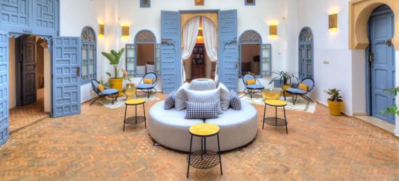 里亚德阿马里斯(Riad Amaris)图片