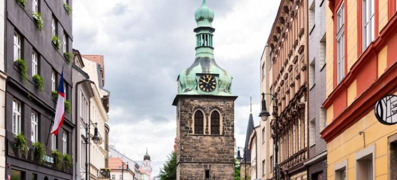 Adrez Living的四元素公寓(4 Elements Apartments by Adrez)图片