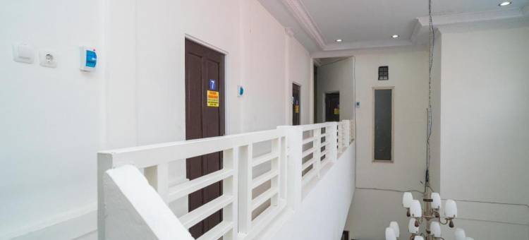 RedDoorz Syariah靠近Jalan A Yani KM 8 Citraland(RedDoorz Syariah Near Jalan A Yani KM 8 Citraland)图片