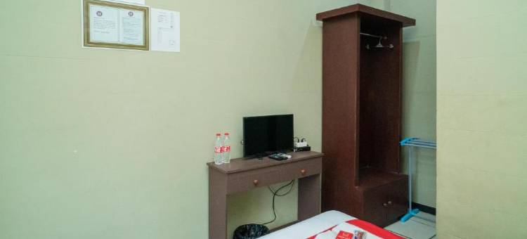 RedDoorz Plus Syariah at Lotus Hotel Bojonegoro图片