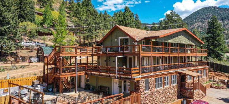 绿山瀑布旅馆(Green Mountain Falls Lodge)图片