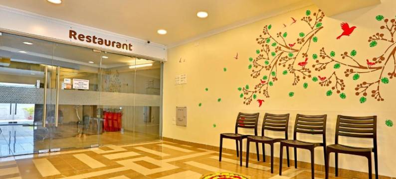 市中心商务酒店(Downtown Business Hotel)图片