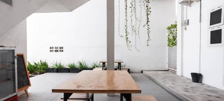 扎伊诺尔阿比丁班达亚齐红多兹伊斯兰酒店-近RSUD(RedDoorz Syariah Near Rsud Zainoel Abidin Banda Aceh)图片