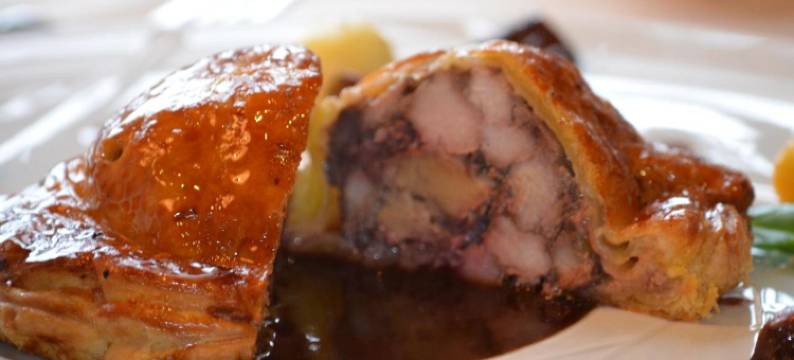 白马酒店(Logis Hôtel Auberge du Cheval Blanc)图片