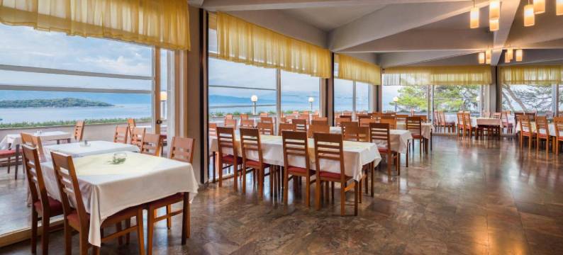 丰塔纳湾畔公园(Fontana Bayside Park)图片