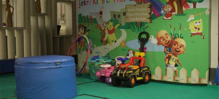 北干巴鲁约克洛酒店(Tjokro Hotel Pekanbaru)图片