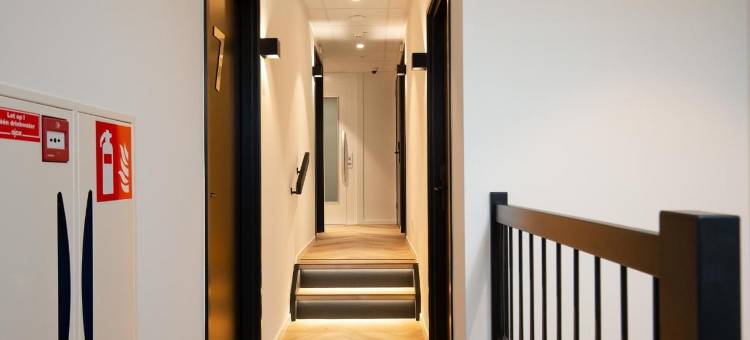 Snoozz酒店(Snoozz Hotels Bolsward Boutique Hotel Zonder Receptie Met Digitale Sleutel)图片
