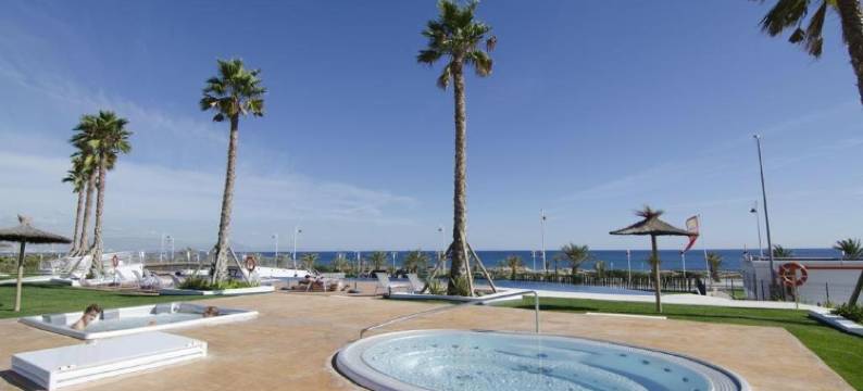 海景出租公寓 - 近阿雷纳莱斯海滩(Ocean View Apartment)图片