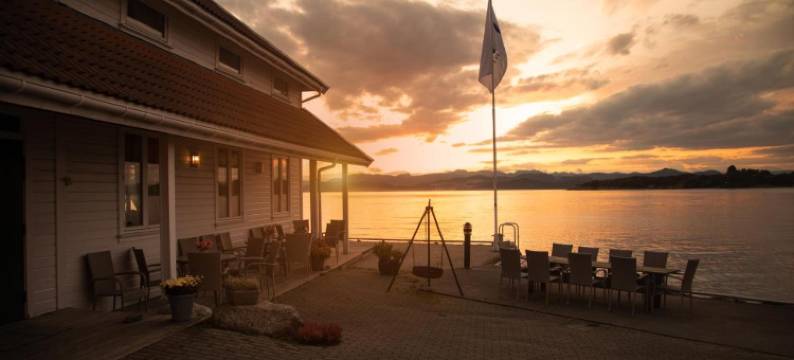 Sjøberg酒店和度假公寓(Sjøberg Hotell og Ferie Leiligheter)图片