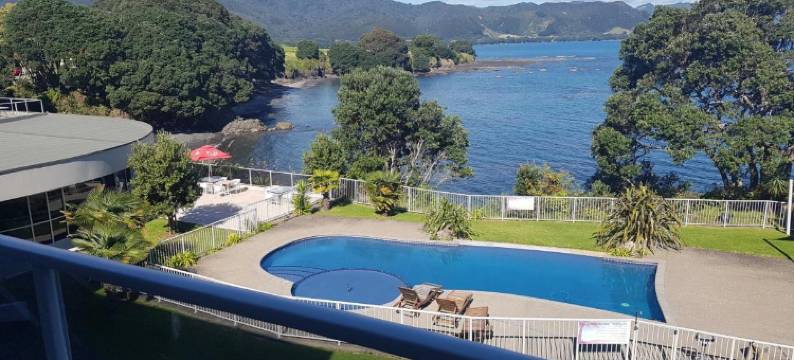 特卡哈海滩酒店(Te Kaha Beach Hotel)图片
