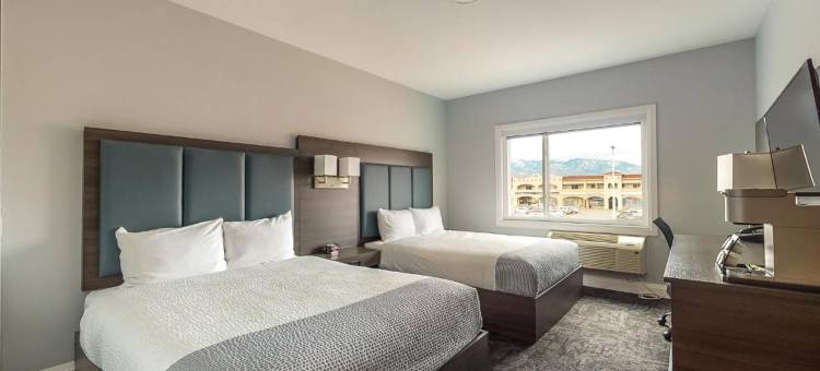 奥索尤斯丽笙公园酒店(Park Inn by Radisson Osoyoos)图片