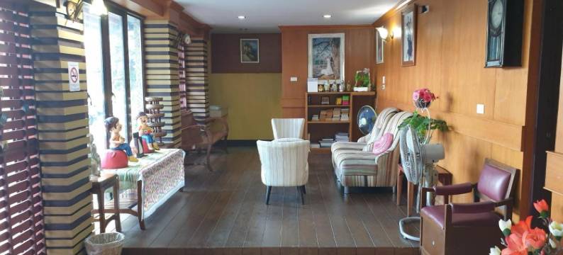 小宾馆酒店(Little Guest House Hotel)图片