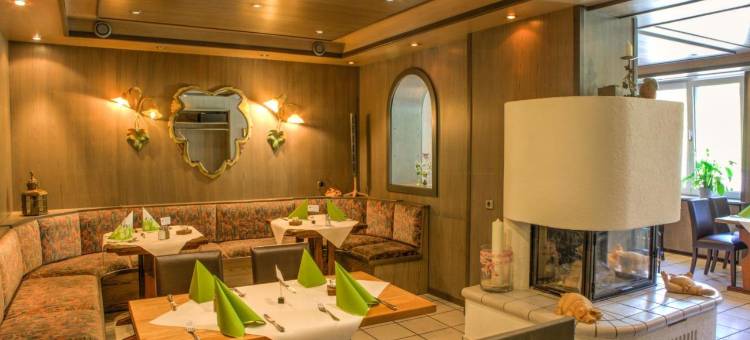 曼瑟尔罗曼提克帕诺拉波根酒店(Moselromantik Hotel am Panoramabogen)图片