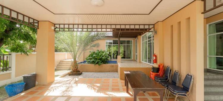 海滨蓝色小屋酒店(Baan Faa Talaychan Resort)图片